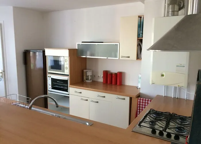 Appartement Granville Apartment